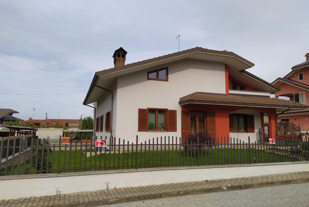 Borgo San Dalmazzo Apartment | La Sofiètta