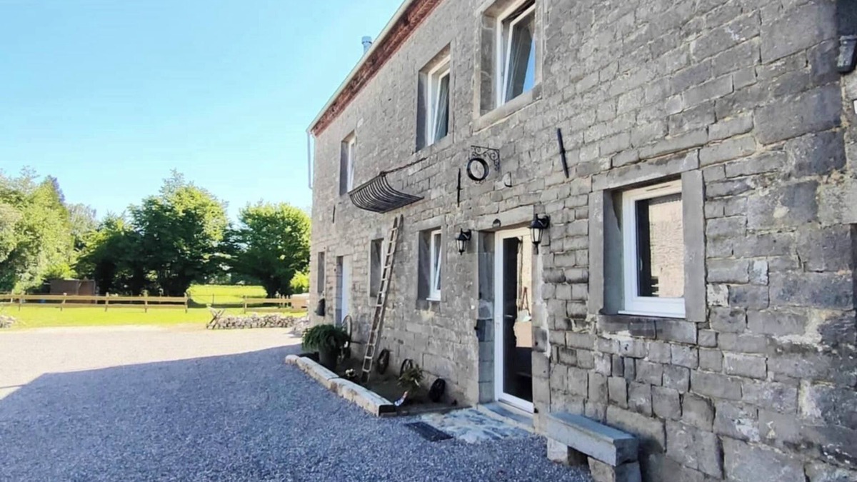 Beaufort Other | La Source de nos Racines: A moment in the countryside!