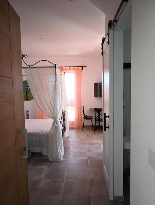 Cattolica Eraclea House | La stanza del vicolo