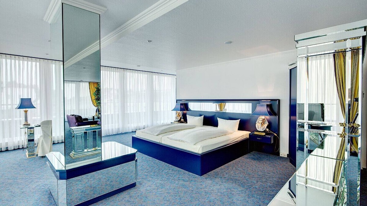 Sued Hotel | La Strada Hotel