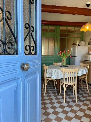 Ludesse Apartment | La Stuga, Gîte cocooning au cœur des volcans