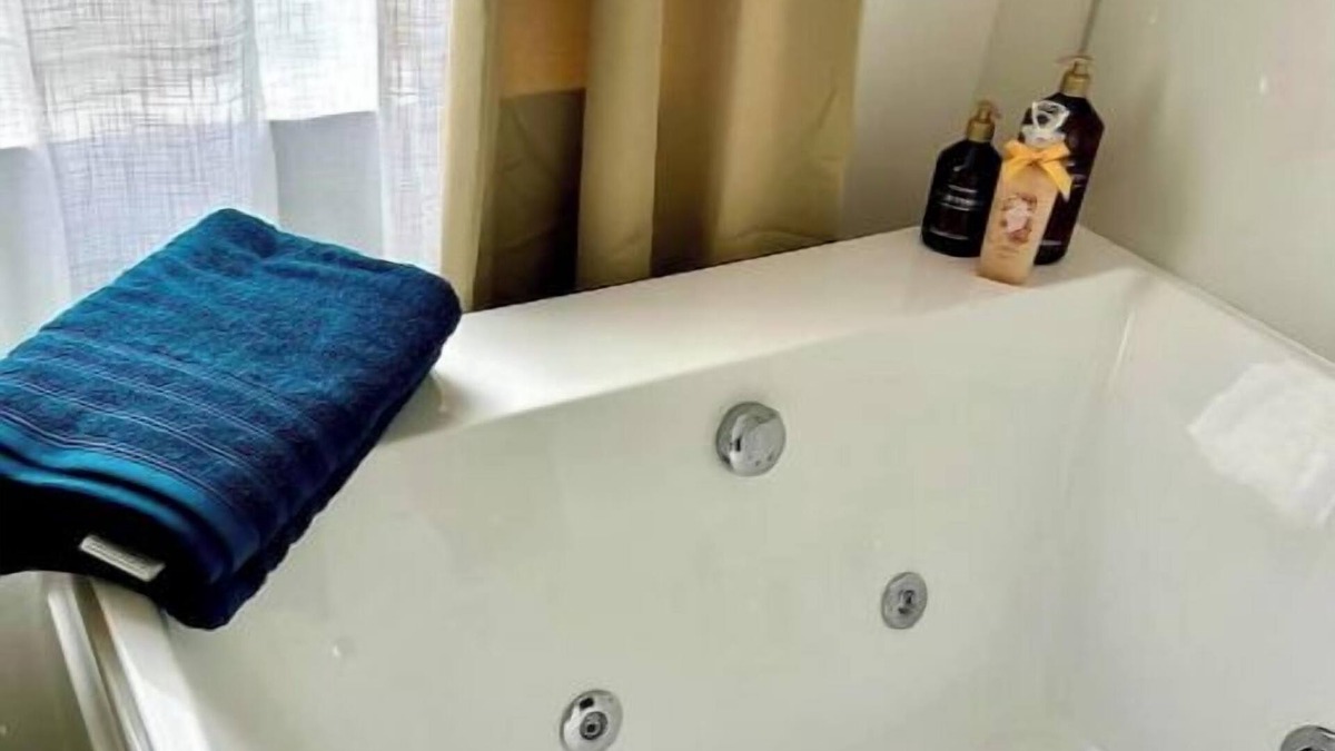 Douai Apartment | La Suite Private Spa Blue in the heart of Douai