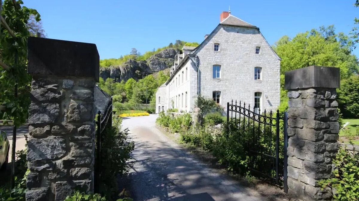 Bomal-sur-Ourthe Villa | La Tannerie de Durbuy - 18 Personen
