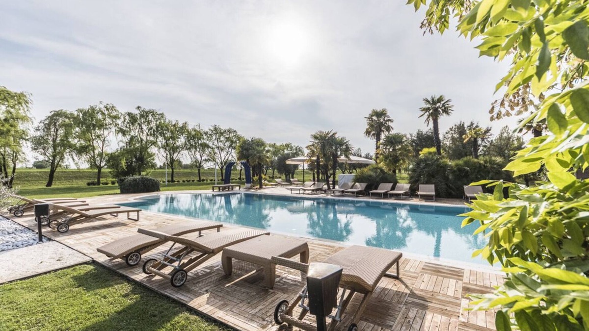 Roncade Villa | La Tenuta - Four Bedroom Villa, Sleeps 8