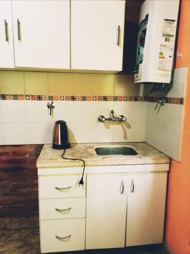 Alto Comedero Apartment | La Terminal Monoambiente en casa familiar