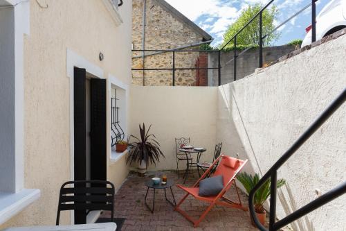 Orsay Apartment | LA TERRASSE - FIBRE - PARKING GRATUIT - Proche écoles et entreprises