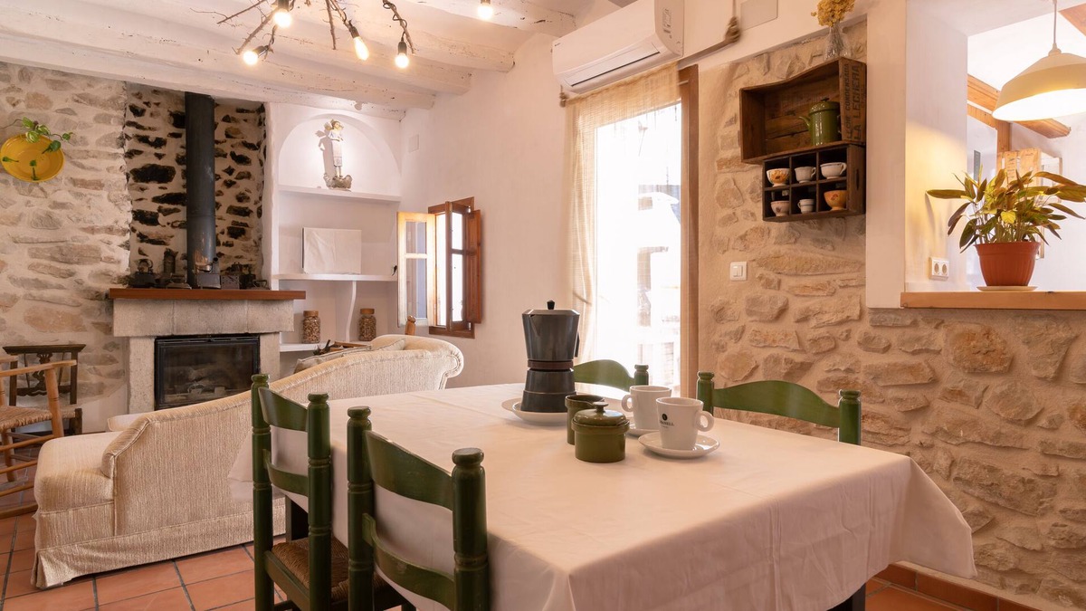 Benisili Cottage | "La Tia Rosita" beautiful rural house in La Vall de Gallinera, Alicante