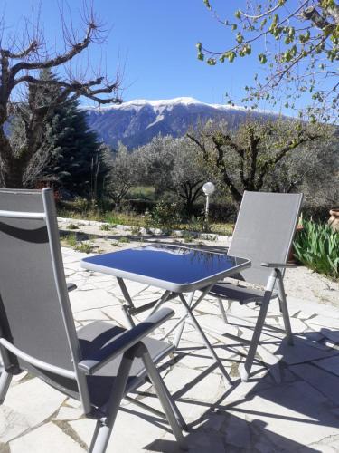 Plaisians Bed & Breakfast | La tonnelle