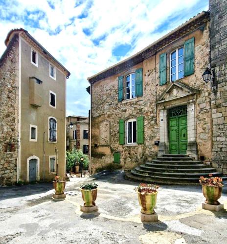 Anduze Bed & Breakfast | La Tour de Pezene