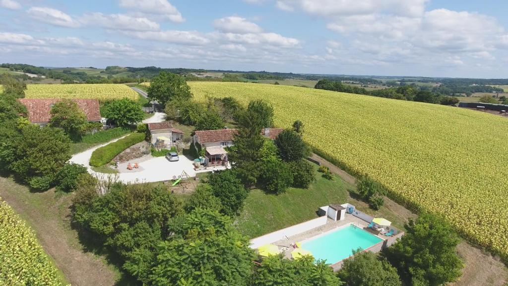 Nanteuil-de-Bourzac House | La Tranquillité, Le Repos