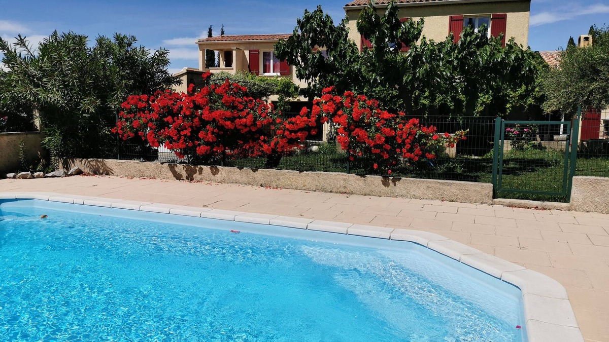 Chateaurenard Villa | La Treille