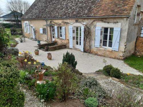 Treigny Bed & Breakfast | La Treille