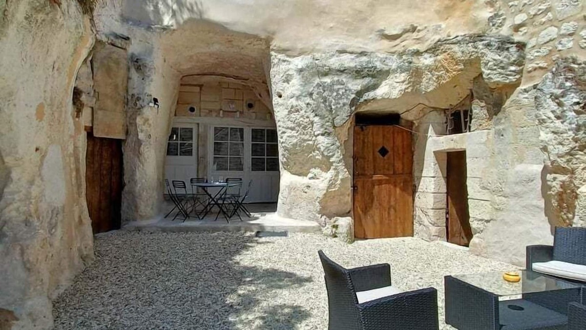 Loches House | La troglodyte fantastique Lochoise