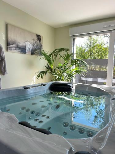Bourogne Hotel | LA VALENTINE Love room GITES DES 3 LAVOIRS