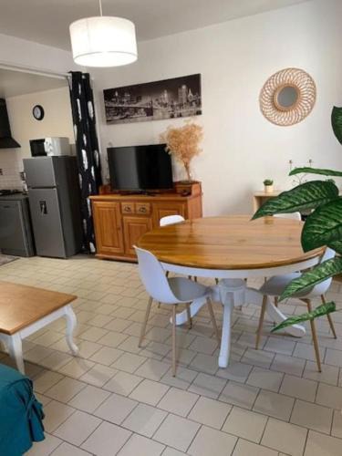 Le Blanc House | La Vallée Claire