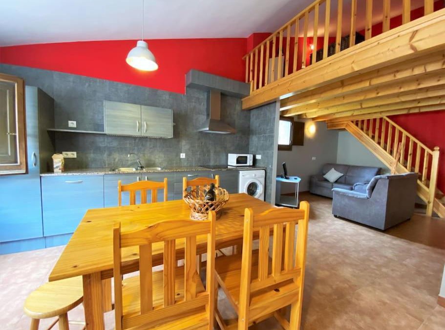 Sant Llorenc de Morunys Apartment | La Vall Apartaments Dúplex