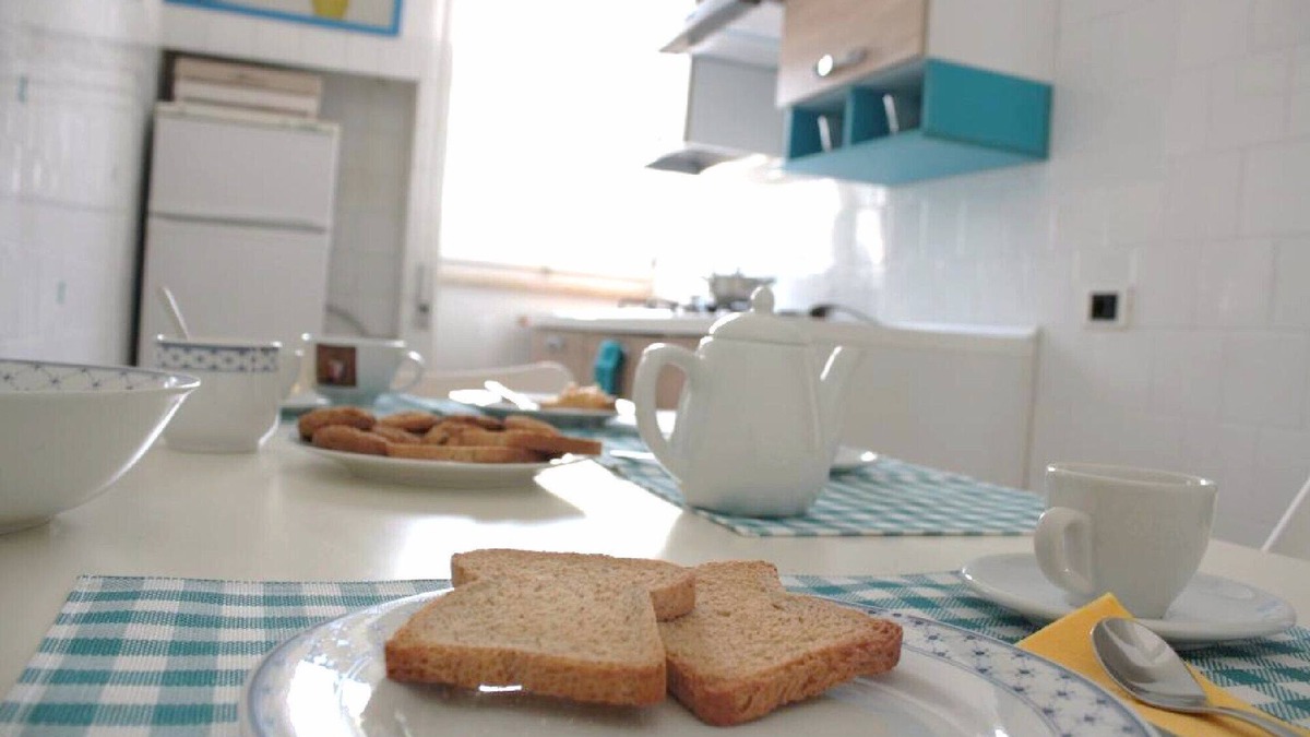 Lido Conchiglie Apartment | La Vela Apartment, 20 meters from the sea!