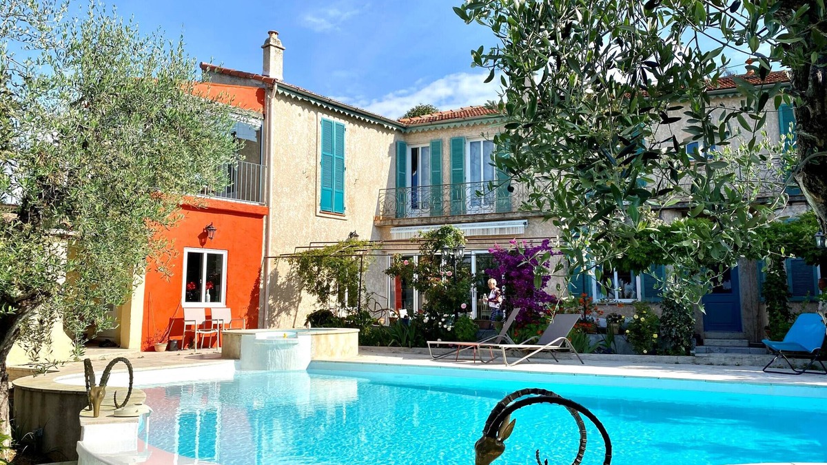 Vence Villa | LA VENCIANNE II VI4139 by RIVIERA HOLIDAY HOMES