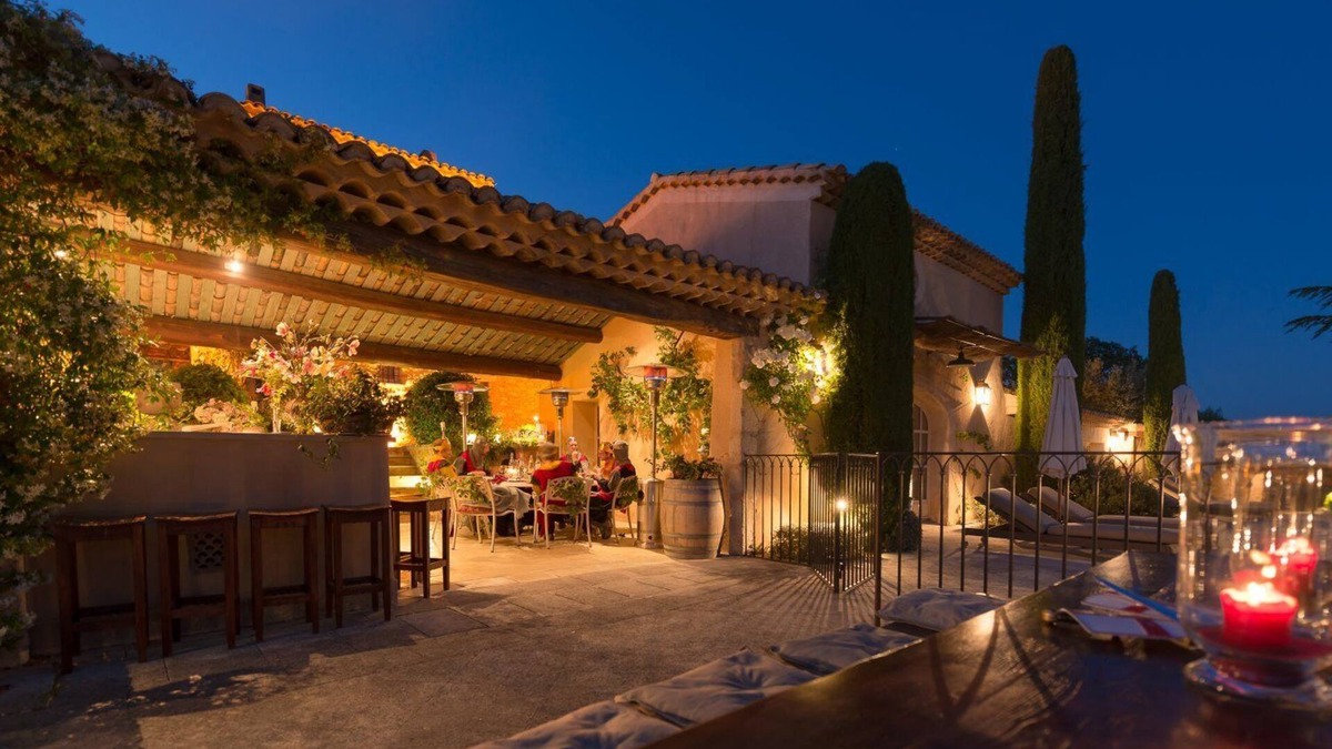 Crestet Bed & Breakfast | La Verrière