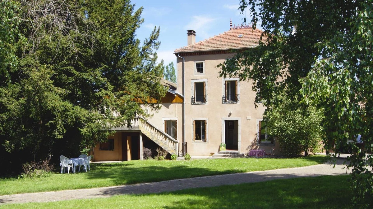 Domaize House | La Vicquery - Domaize