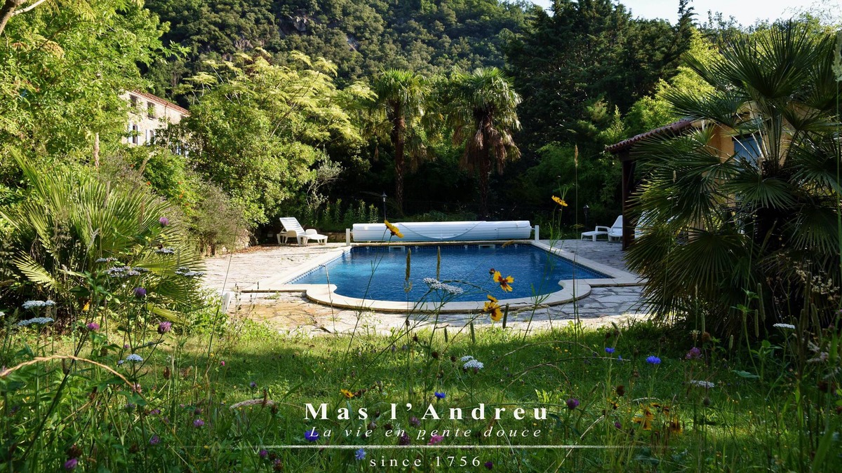Corsavy House | La Vie en Pente Douce - Gîte Guillaume de Gausselme *** - with swimming pool spa sauna