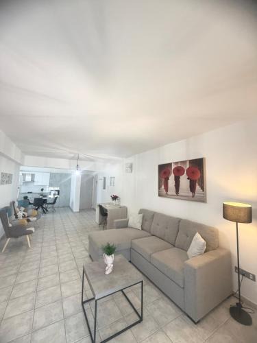 Strovolos Apartment | La Vie Royale