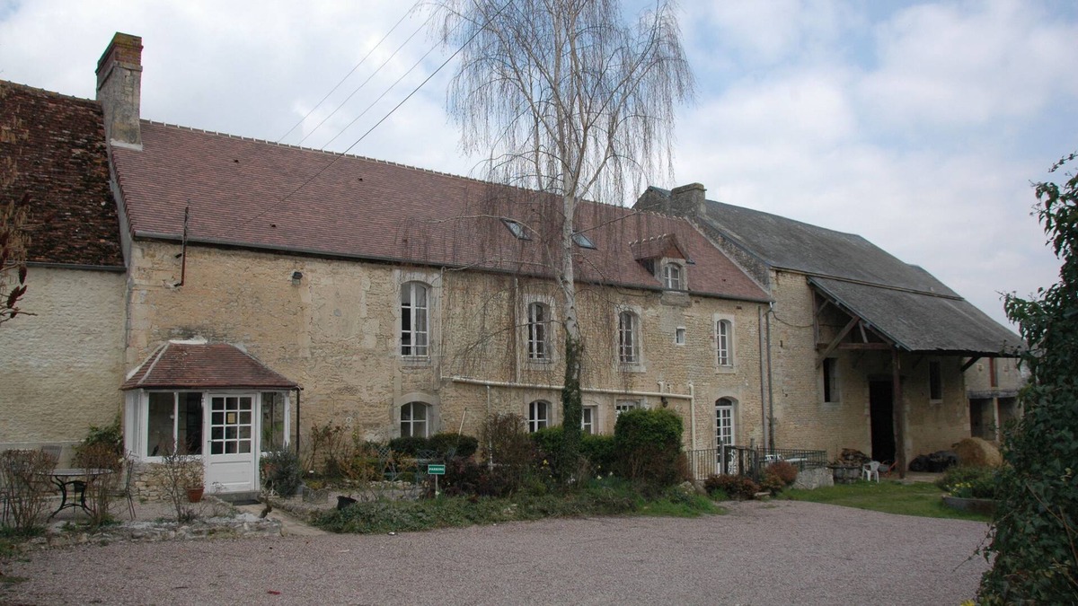Fresne-la-Mere Bed & Breakfast | La Vieille Ferme