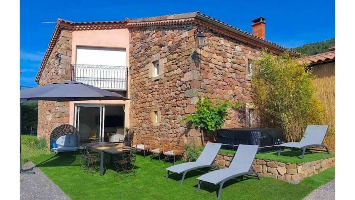 Payzac House | La Villa d'Elia