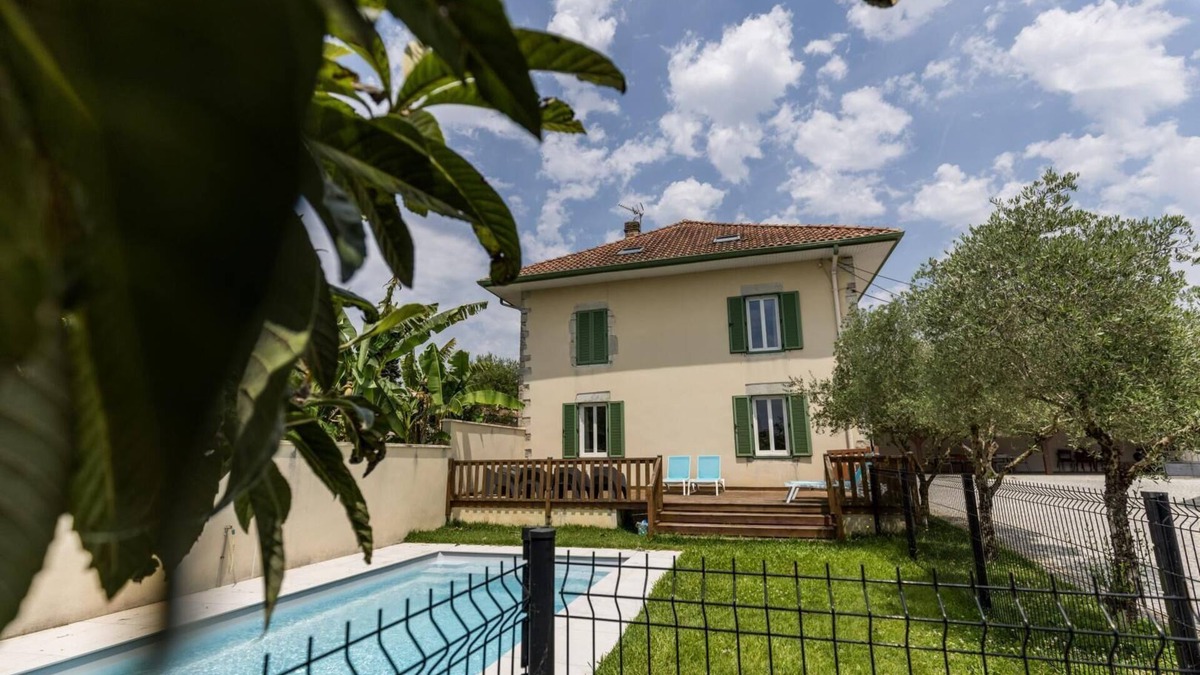 Saint-Lon-les-Mines House | La Villa de Saint Lon