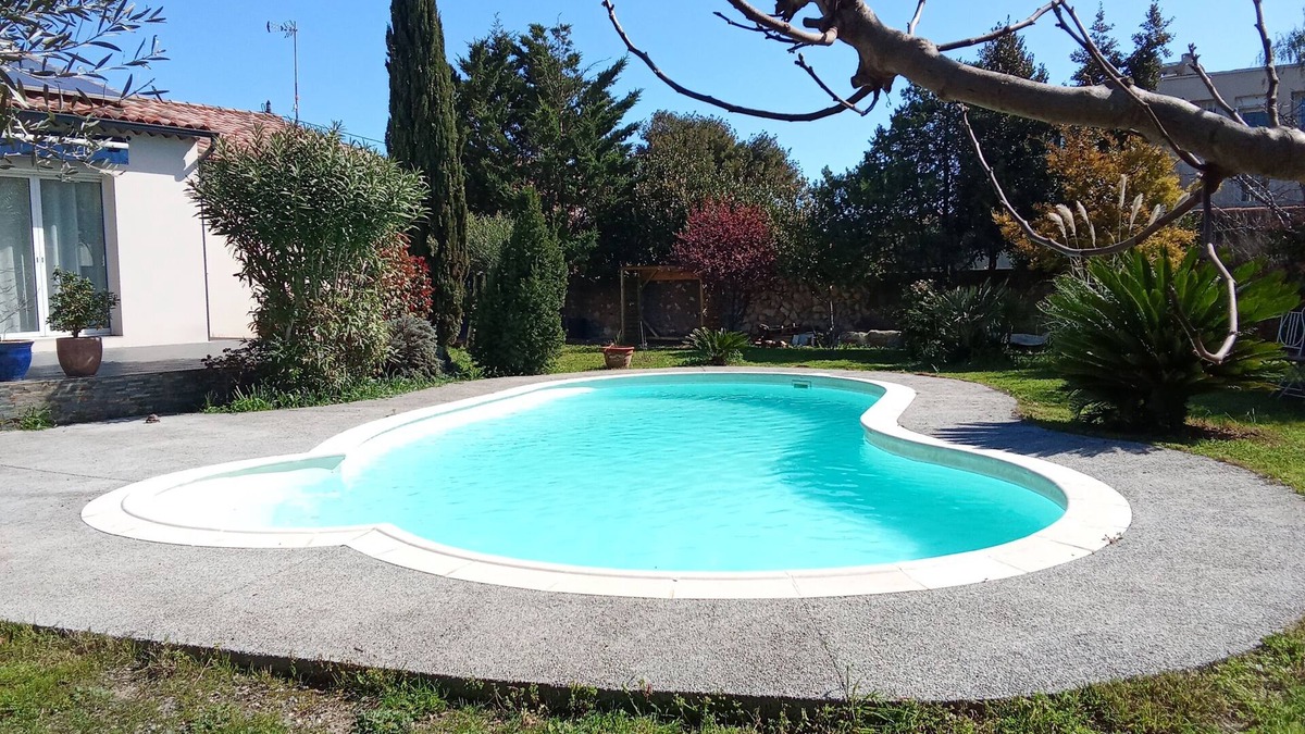 Frontignan Villa | La Villa du Soleil Sereine et Familiale. .animal de Compagnie Accepté