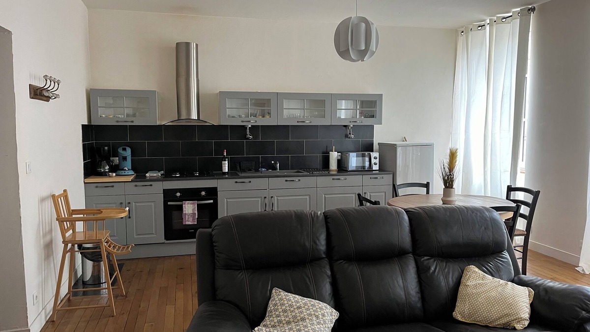 Aubusson Apartment | LA VILLA LOUANA 3 : ENTIRE APARTMENT 60m2, elegance and independence