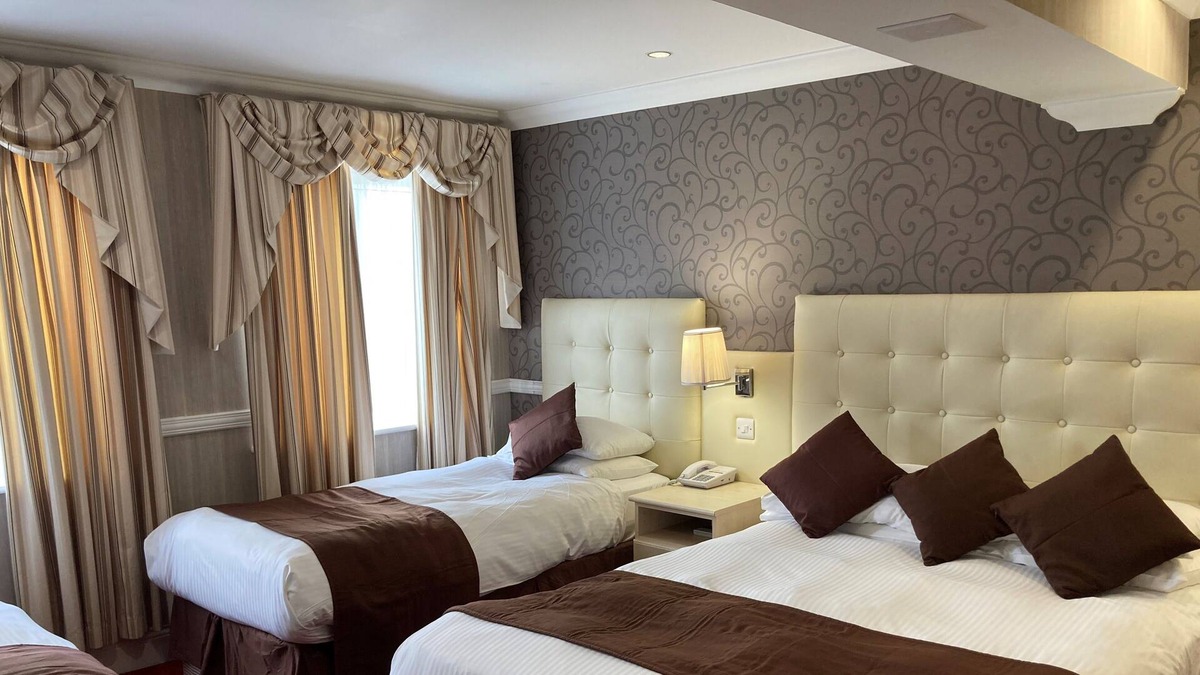 Les Pages Hotel | La Villette Hotel