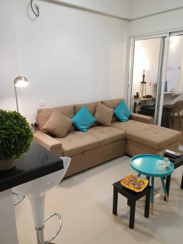 Navalur Apartment | La Vista 1