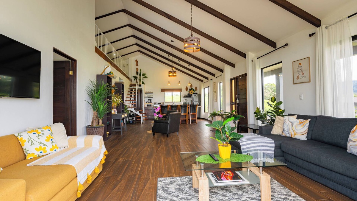 Sabalito House | La Vista! View of Arenal volcano & lake - Pool - Air conditioning - Great WiFi