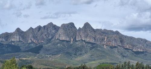 Drakenstein Resort | La Vita Romantic Getaway Cabin