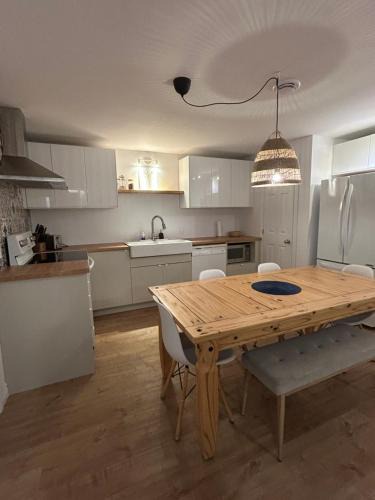 Sainte-Foy-Sillery-Cap-Rouge Apartment | La voûte de la gare