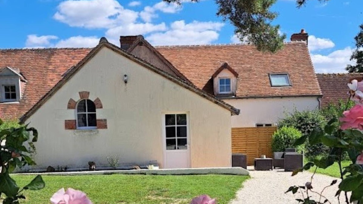 Mareuil-sur-Cher House | LA VOLIERE