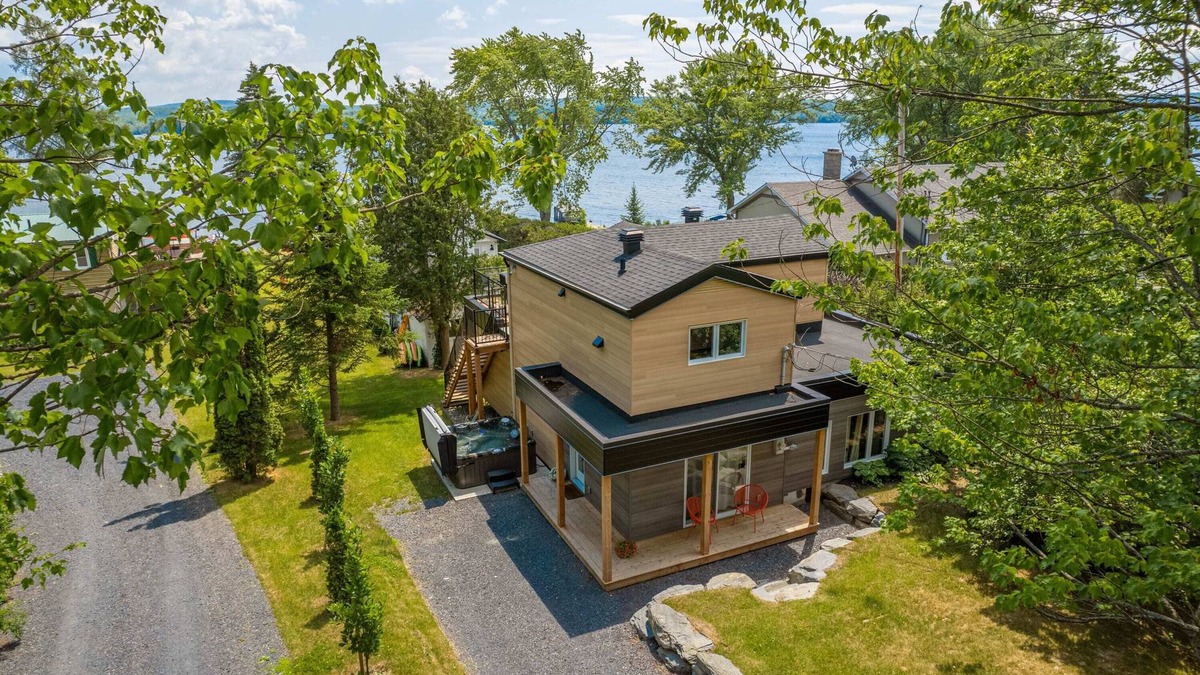 Deauville Ski Chalet | La Vue O-Lac Magog Su