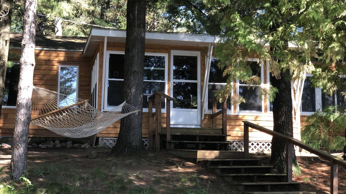 Wautoma Cottage | Labor Day week still available!