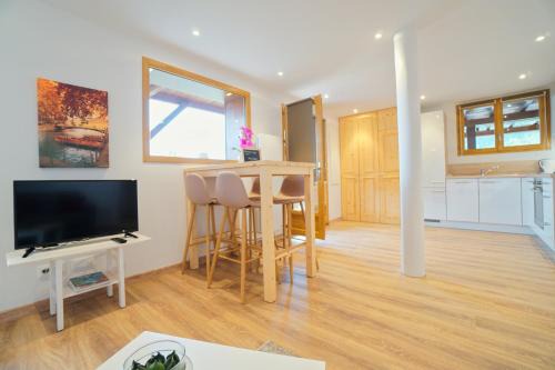 Rovagny Apartment | lac Annecy - Talloires - situation exceptionnelle - calme et reposant