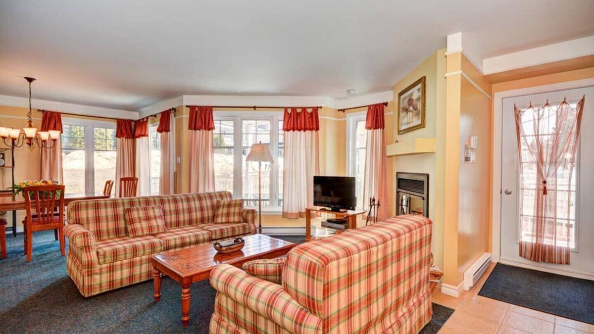 Saint Donat Condo | Lac Archambault Condo 314