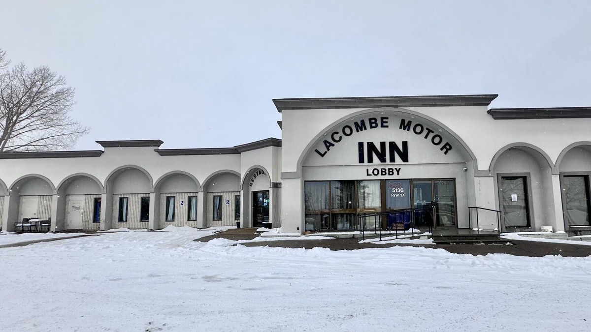 Lacombe Hotel | Lacombe Motor Inn