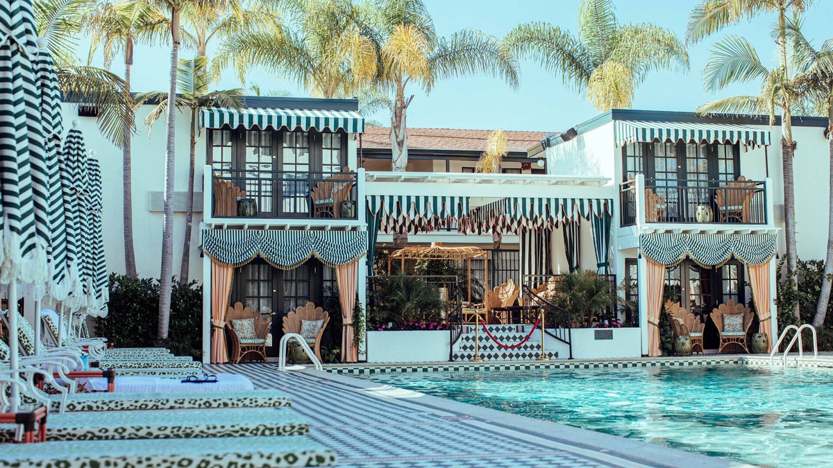 University Heights Hotel | Lafayette Hotel & Club
