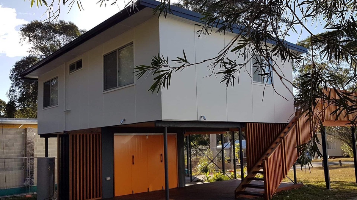 Bendalong House | Lago located in North Bendalong