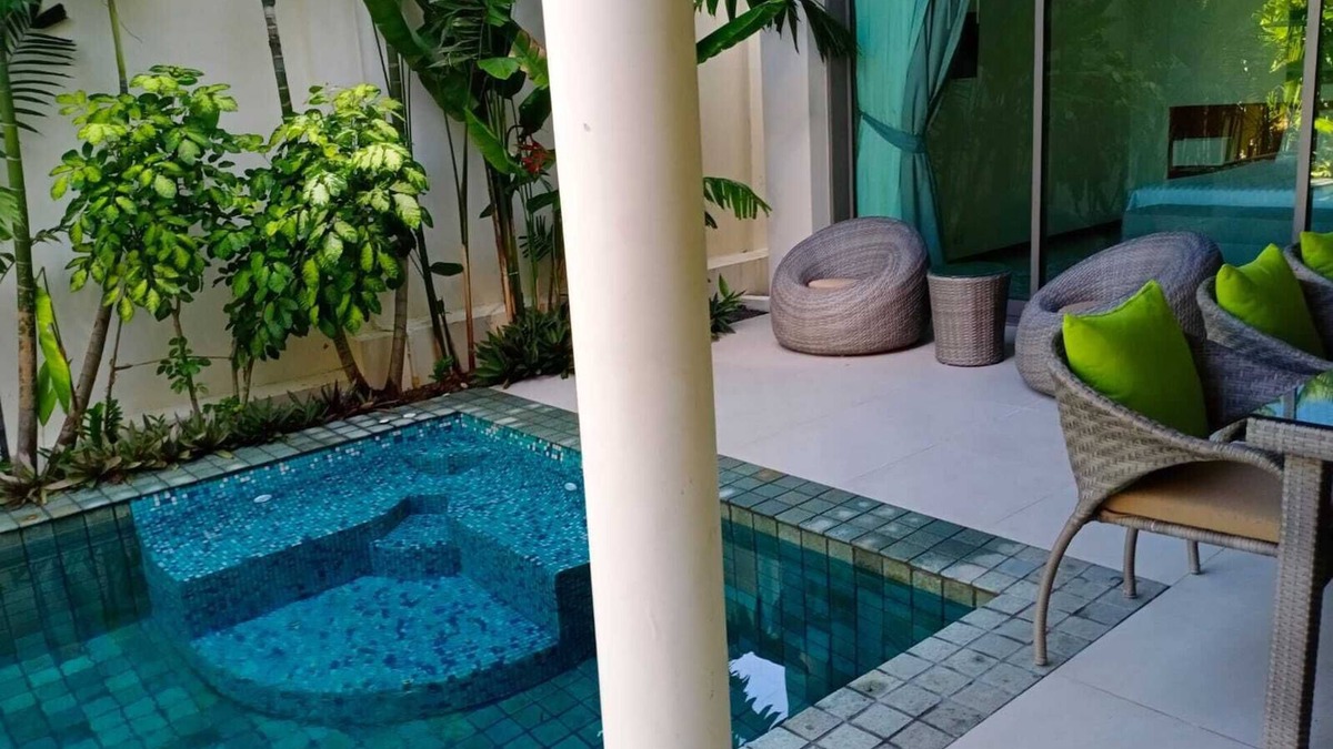 Laguna Villa | laguna chilling house