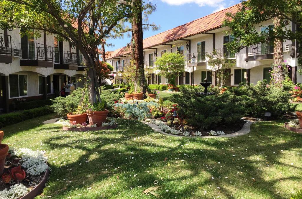 Laguna Hills Hotel | Laguna Hills Lodge-Irvine Spectrum