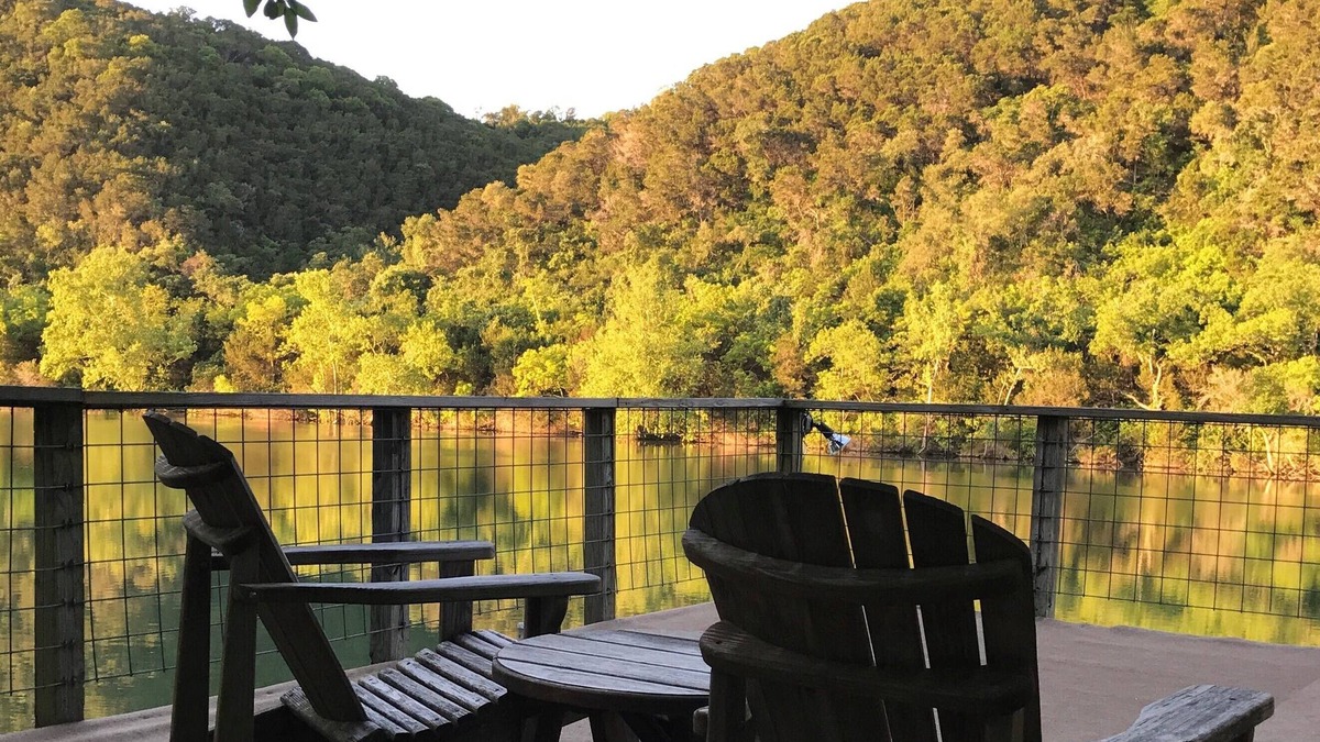Lake Austin Village House | Lake Austin Waterfront Retreat - Hot Tub, SUP, WiFi, Dogs Welcome