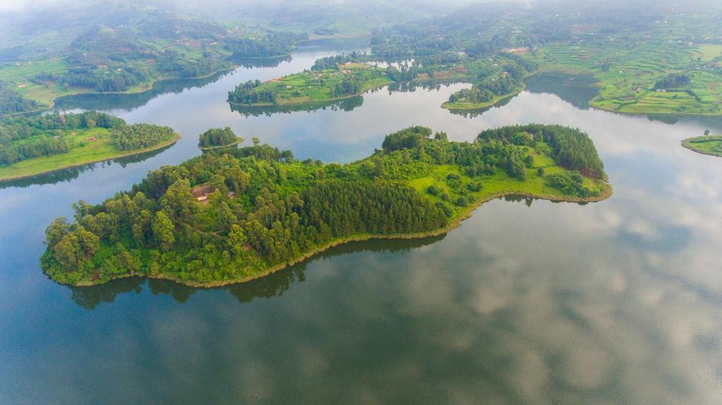 Kabale Resort | Lake Bunyonyi Eco Resort