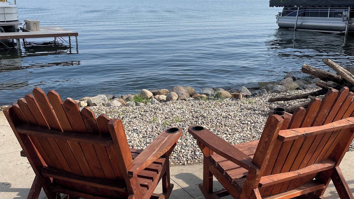 Lake City Cabin | Lake Cabin on Clear Lake! 75ft of lake shore with amazing views!