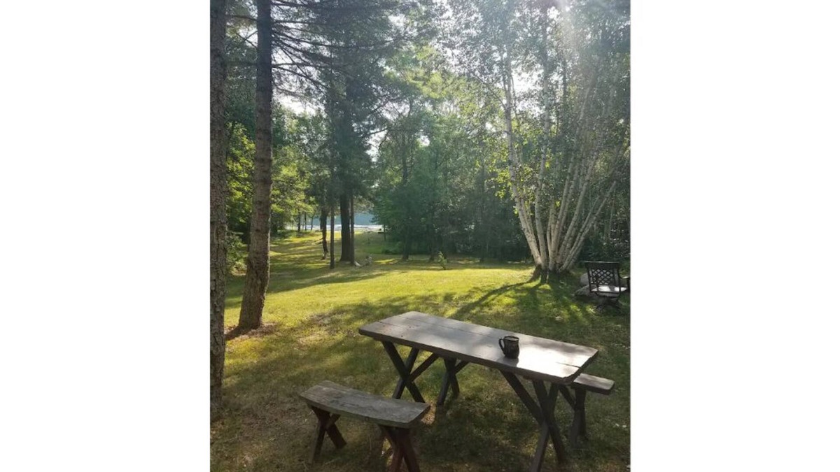Menahga Cabin | Lake cabin surrounded by nature and peacefulness